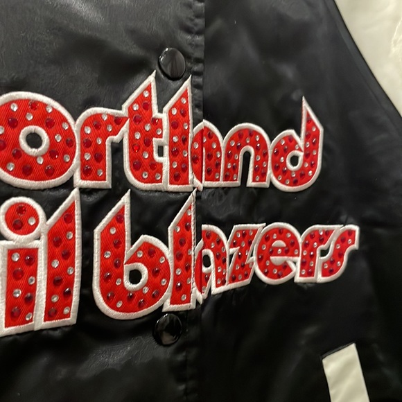 Vintage Bomber Jacket - Picture 2 of 5